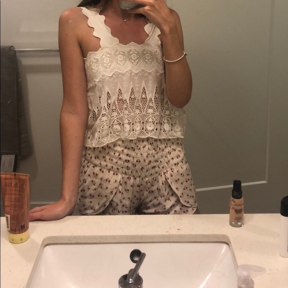 Brandy Melville top